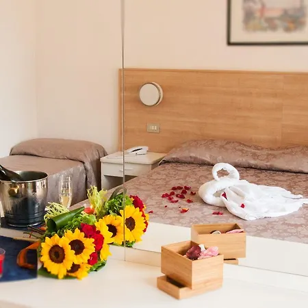 Hotel Raffaello 3*